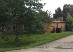 Pre-foreclosure in  MELANIE DR Monroe, LA 71203