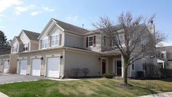 Pre-foreclosure Listing in FALLING WATERS LN LAKE VILLA, IL 60046