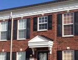  Arbor Creek Dr, Louisville KY