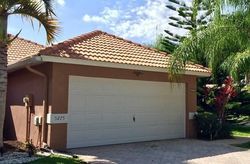 Pre-foreclosure in  GRANDE PALM CIR Delray Beach, FL 33484