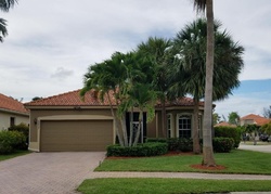 Pre-foreclosure in  TROPICAL GARDEN DR Boynton Beach, FL 33436