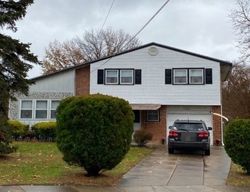 Pre-foreclosure in  MALIBU DR Magnolia, NJ 08049