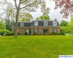  Fairway Ct, Bay Shore NY