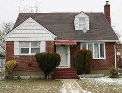 Pre-foreclosure in  JEAN AVE Hempstead, NY 11550