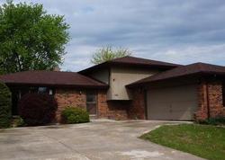 Pre-foreclosure Listing in EDGEBROOK DR SHOREWOOD, IL 60404