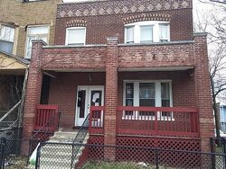Pre-foreclosure in  S LANGLEY AVE Chicago, IL 60619