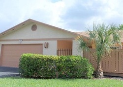 Pre-foreclosure Listing in ROYAL WOODS DR FORT MYERS, FL 33908