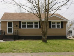 Pre-foreclosure in  VINE ST Riverside, NJ 08075