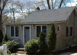 Pre-foreclosure in  W 5TH ST Ronkonkoma, NY 11779