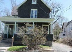 Pre-foreclosure Listing in ADDISON ST GLOVERSVILLE, NY 12078