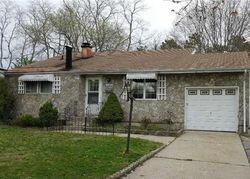 Pre-foreclosure in  HEATHER AVE Medford, NY 11763