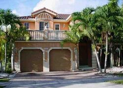 Pre-foreclosure in  SW 64TH TER Miami, FL 33193