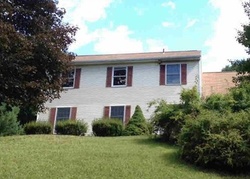 Pre-foreclosure in  STORY LN Clinton Corners, NY 12514