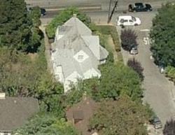 Pre-foreclosure in  CLAREMONT CRES Berkeley, CA 94705