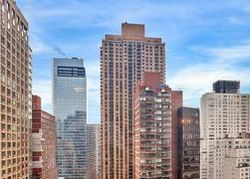 Pre-foreclosure in  W 67TH ST N New York, NY 10023