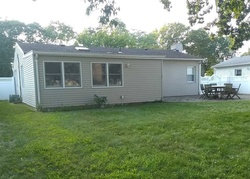  Park Ln, Massapequa NY