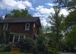 Pre-foreclosure in  15TH AVE Sea Cliff, NY 11579