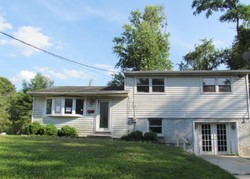Pre-foreclosure in  QUEEN AVE Woodbury Heights, NJ 08097