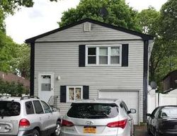 Pre-foreclosure Listing in MORICHES AVE MASTIC, NY 11950