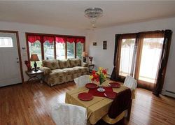  E Riviera Dr, Lindenhurst NY