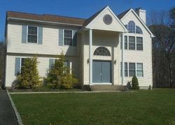 Pre-foreclosure in  S HICKORY ST Port Jefferson Station, NY 11776