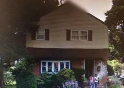 Garden St, Westbury NY