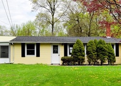 Pre-foreclosure Listing in SOUTH RD MOUNT MARION, NY 12456