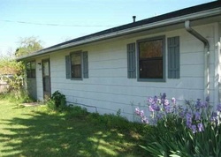 Pre-foreclosure Listing in W 3RD ST CASSVILLE, MO 65625