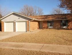 Pre-foreclosure in  WHISPERING HOLLOW DR Oklahoma City, OK 73142