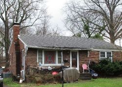 Pre-foreclosure in  N WEINBACH AVE Evansville, IN 47711