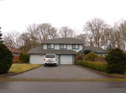 Pre-foreclosure in  15TH AVE S Tacoma, WA 98444