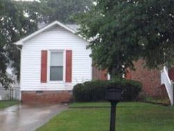 Pre-foreclosure in  COVENANT LN Greensboro, NC 27406