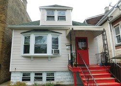 Pre-foreclosure in  N KIMBALL AVE Chicago, IL 60618