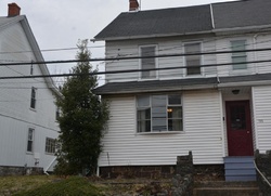 Pre-foreclosure Listing in GREEN ST SELLERSVILLE, PA 18960