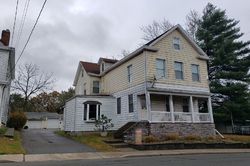 Pre-foreclosure in  GODWIN AVE Midland Park, NJ 07432