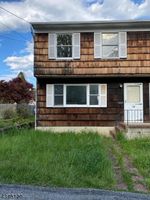 Pre-foreclosure Listing in WALNUT ST POMPTON LAKES, NJ 07442