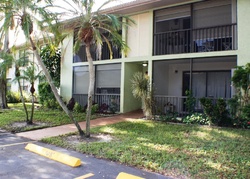 Pre-foreclosure in  PINEAPPLE TREE DR  Boynton Beach, FL 33436