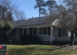 Pre-foreclosure in  MANHATTAN AVE Bayville, NJ 08721