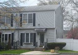 Pre-foreclosure Listing in E 3RD AVE BAY SHORE, NY 11706