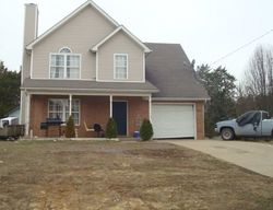 Pre-foreclosure Listing in DAVIDS WAY LA VERGNE, TN 37086