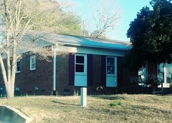 Pre-foreclosure Listing in E BRINKLEY DR SPRING LAKE, NC 28390