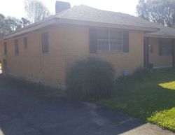 Pre-foreclosure in  BOOTSIE DR Baton Rouge, LA 70805