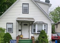  Ballston St, Bloomingdale NJ