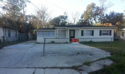 Pre-foreclosure in  SHARON TER Jacksonville, FL 32207