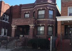 Pre-foreclosure in  N LATROBE AVE Chicago, IL 60644