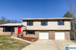 Pre-foreclosure in  BERNARD COUCH DR Anniston, AL 36207