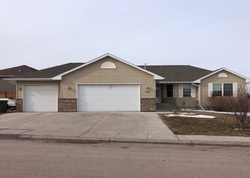 Pre-foreclosure Listing in LAKELAND HILLS DR GILLETTE, WY 82716