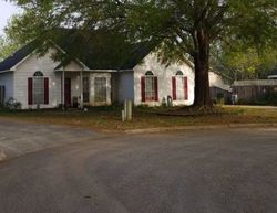 Pre-foreclosure in  ROCHELLE CT Dothan, AL 36305