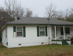 Pre-foreclosure Listing in E 4TH ST SYLACAUGA, AL 35150