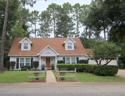 Pre-foreclosure in  ROLLING HILL DR Daphne, AL 36526